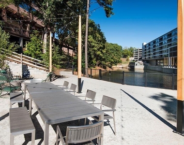 3205 Cumberland Boulevard - Photo Thumbnail 14