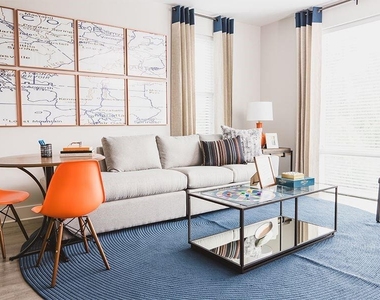 3205 Cumberland Boulevard - Photo Thumbnail 2