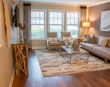 100 Pinhurst Drive - Photo Thumbnail 16