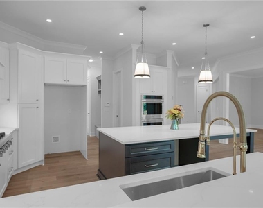 1886 Timothy Drive Ne - Photo Thumbnail 24