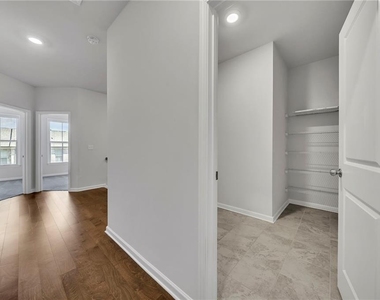 2699 Cedar Pine Way - Photo Thumbnail 33