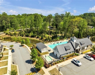 2699 Cedar Pine Way - Photo Thumbnail 4