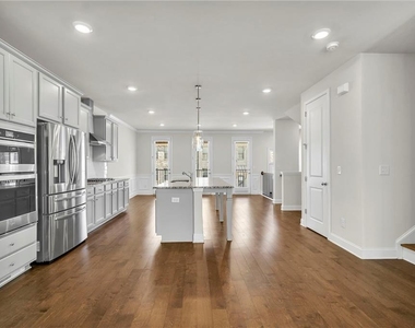 2699 Cedar Pine Way - Photo Thumbnail 16