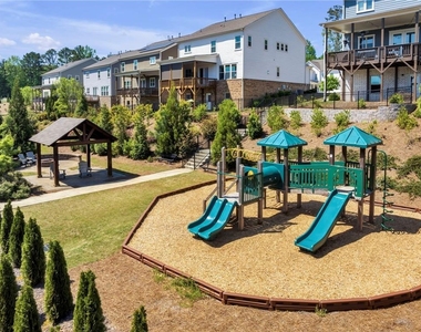 2699 Cedar Pine Way - Photo Thumbnail 8