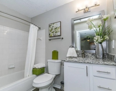 1401 W Paces Ferry Road Nw - Photo Thumbnail 9