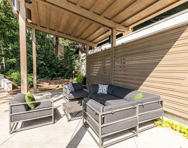 1401 W Paces Ferry Road Nw - Photo Thumbnail 28