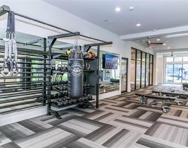 1401 W Paces Ferry Road Nw - Photo Thumbnail 19