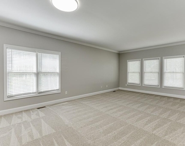 9345 Riverclub Parkway - Photo Thumbnail 20