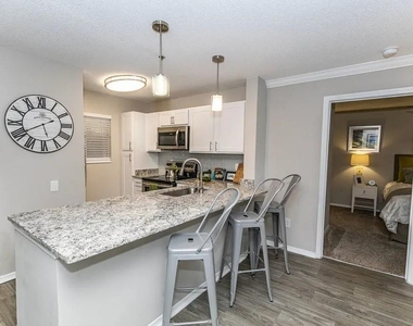 1401 W Paces Ferry Road Nw - Photo Thumbnail 1