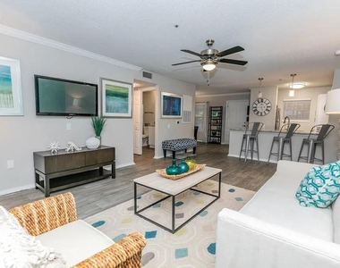 1401 W Paces Ferry Road Nw - Photo Thumbnail 4