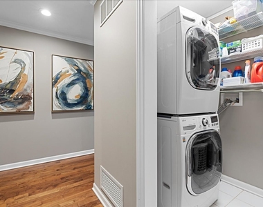 530 N Lake Shore Drive - Photo Thumbnail 27