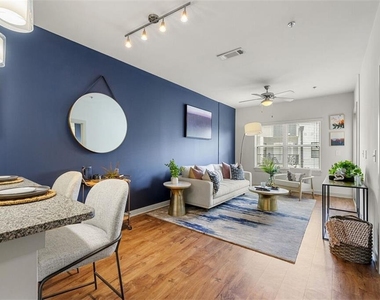 131 Ponce De Leon Avenue - Photo Thumbnail 3
