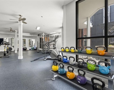 131 Ponce De Leon Avenue - Photo Thumbnail 17