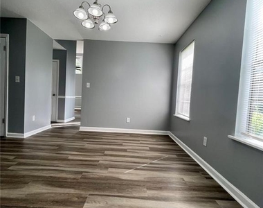 1457 Stone Mill Trace Trace - Photo Thumbnail 7