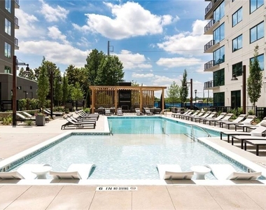 200 Nerem Street Nw - Photo Thumbnail 28