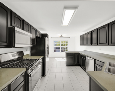 2290 Scott Lane - Photo Thumbnail 10