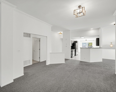 2290 Scott Lane - Photo Thumbnail 4