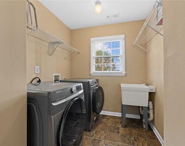 3675 Millwater Crossing - Photo Thumbnail 39