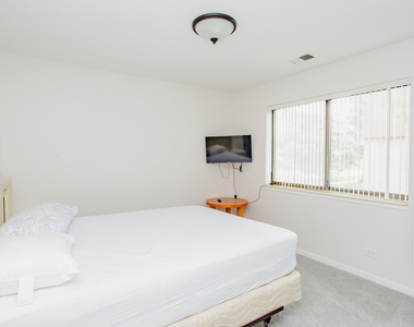 701 W Central Road - Photo Thumbnail 11