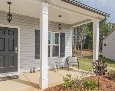 123 Mulberry Drive - Photo Thumbnail 2