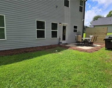 123 Mulberry Drive - Photo Thumbnail 5