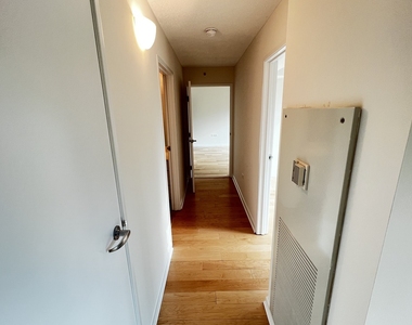 9655 Woods Drive - Photo Thumbnail 9
