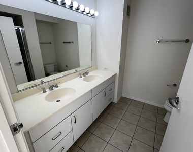 9655 Woods Drive - Photo Thumbnail 15