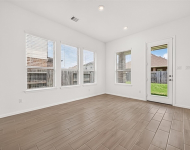 3623 Rock Ledge Drive - Photo Thumbnail 12