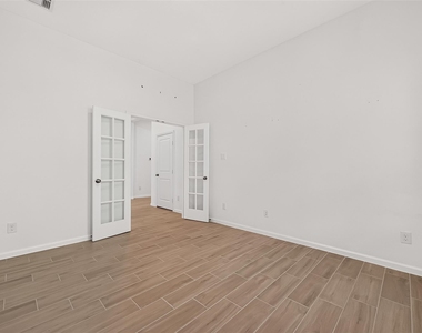 3623 Rock Ledge Drive - Photo Thumbnail 7