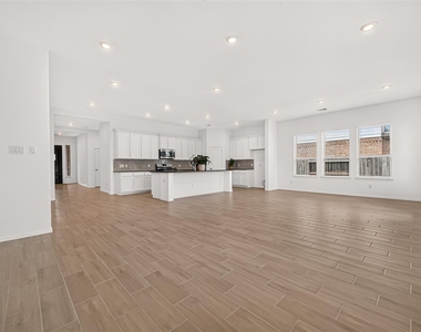3623 Rock Ledge Drive - Photo Thumbnail 15