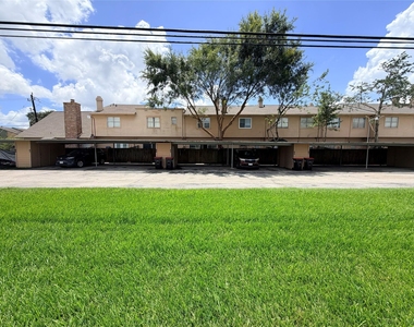 7700 Creekbend Drive - Photo Thumbnail 38