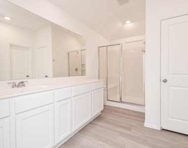 8426 Manta Ray Drive - Photo Thumbnail 19
