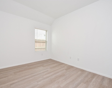 8426 Manta Ray Drive - Photo Thumbnail 26