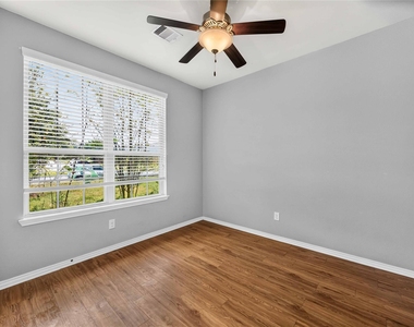21505 Elk Haven Lane - Photo Thumbnail 9