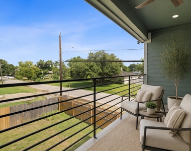 8027 Virgil Street - Photo Thumbnail 32