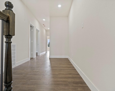 8027 Virgil Street - Photo Thumbnail 20