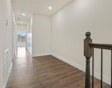 8027 Virgil Street - Photo Thumbnail 22