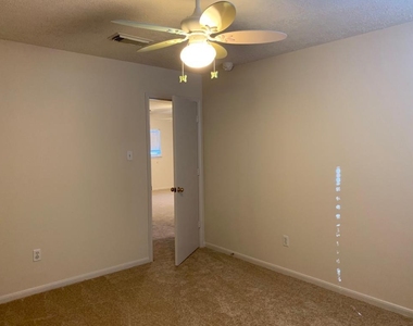 28814 Waltham Street - Photo Thumbnail 41