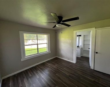 3785 Goliad Street - Photo Thumbnail 8