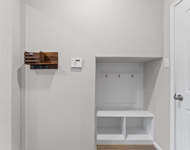 5343 Marisol Cove Drive - Photo Thumbnail 22