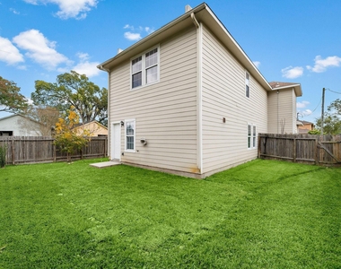 3002 Paige Street - Photo Thumbnail 18
