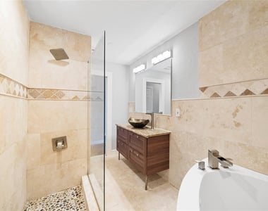 3002 Paige Street - Photo Thumbnail 17