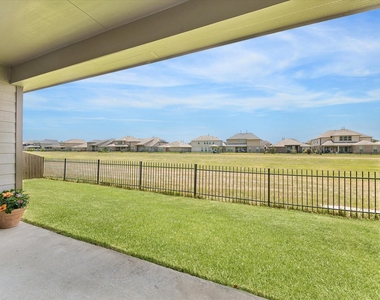 9966 Chimney Swift Lane - Photo Thumbnail 18