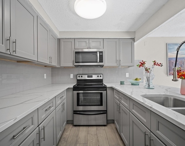 6171 Dryad Drive - Photo Thumbnail 6