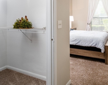 11900 City Park Central Lane - Photo Thumbnail 9