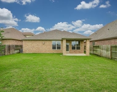 9411 Sparrow Creek Court - Photo Thumbnail 30