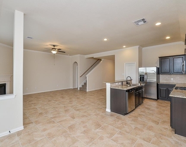 9411 Sparrow Creek Court - Photo Thumbnail 10
