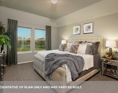 6922 Morales Way - Photo Thumbnail 5