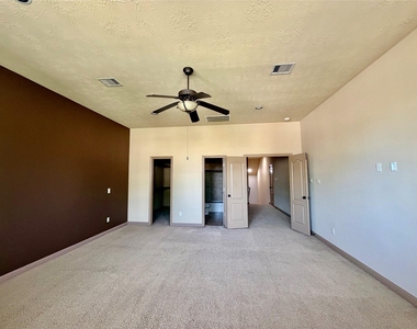 6223 Duke Trail Lane - Photo Thumbnail 19