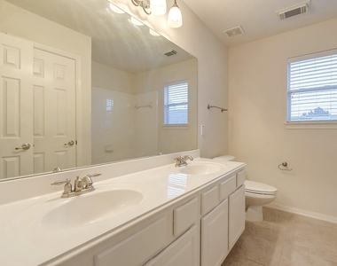 7023 Sundance Meadows Lane - Photo Thumbnail 12